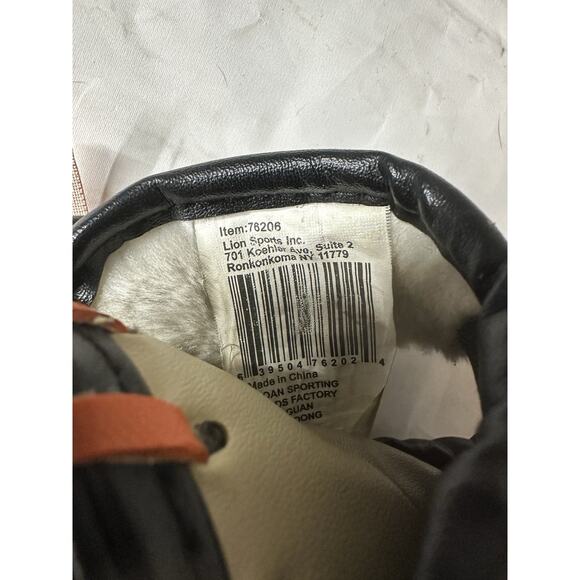 Voit 9 1/2" Baseball Glove Black And Orange for Left Hand Catch/RH Throw - Picture 5 of 7